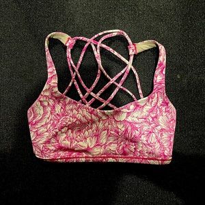 Lululemon sports bra 
Size 4